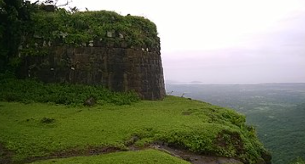 Sagargad Fort, Raigad, Maharashtra - Vushii.com